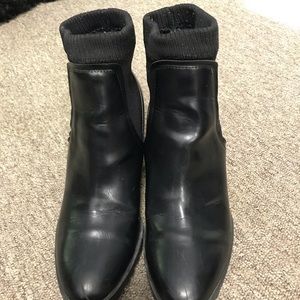Zara heels boots in black